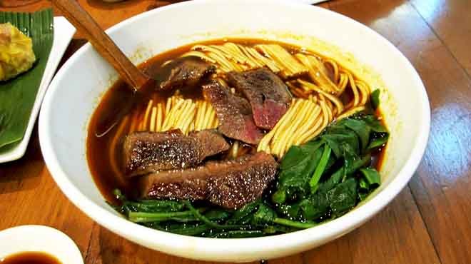 Noodles with Chargrilled Wagyu Beef dipped in a Sichuan Spicy Sauce