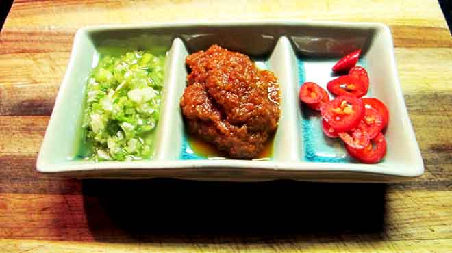Ginger & Shallot, Sambal Oelek, Fresh Chilli